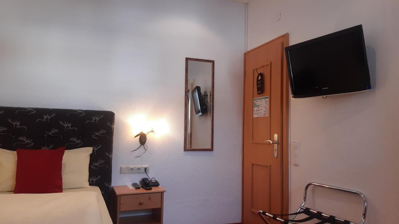 Апарт отель Hilleprandt - Adults Only Гармиш-Партенкирхен Экстерьер фото