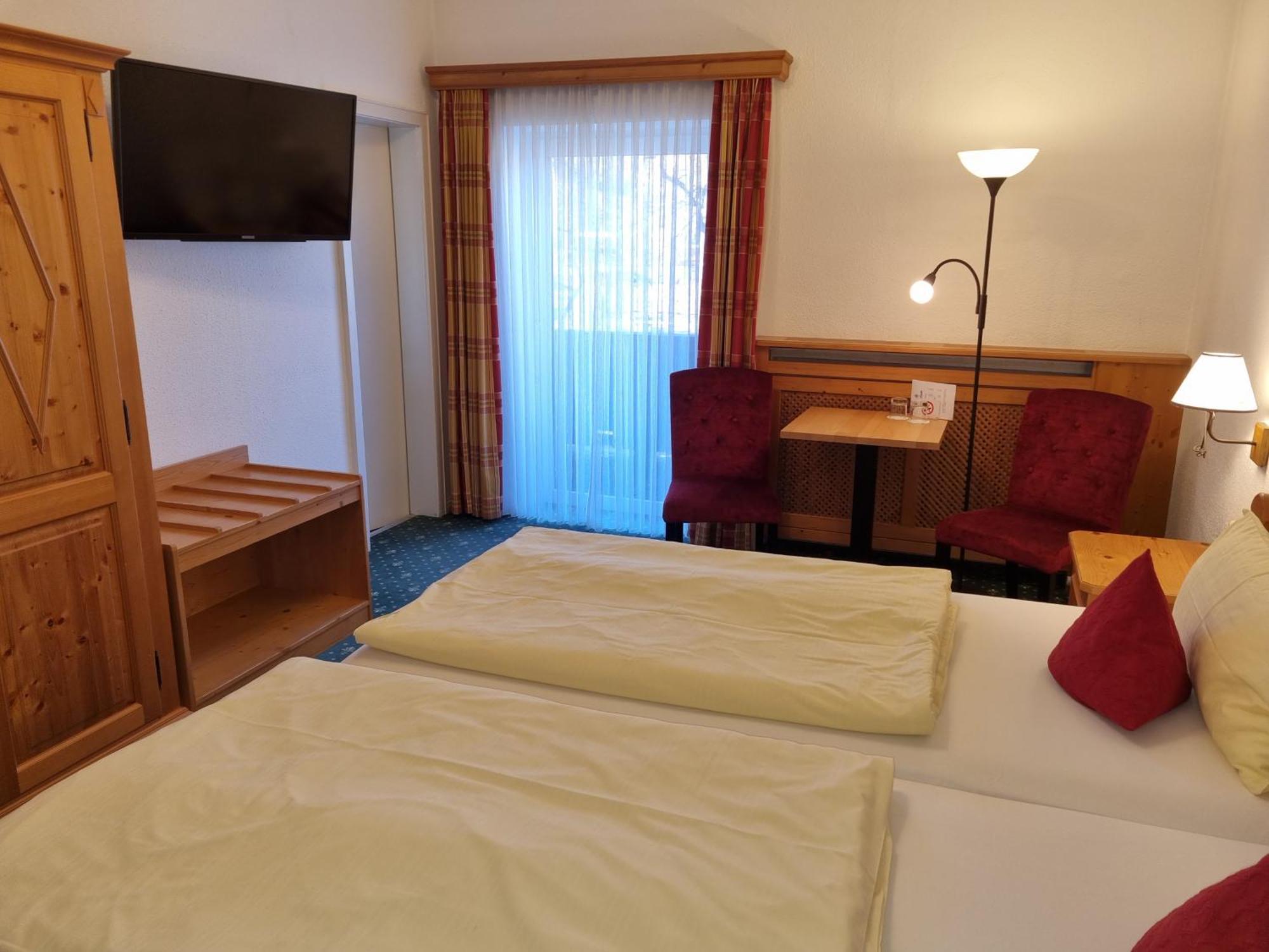 Апарт отель Hilleprandt - Adults Only Гармиш-Партенкирхен Экстерьер фото